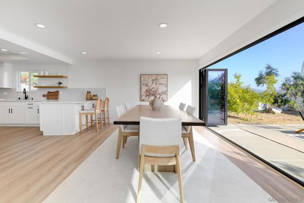 Dining room, Interior, Kitchen, Recessed Lighting, Wood Texture Flooring