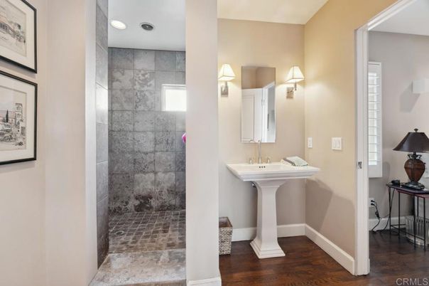 Bathroom, Interior, Recessed Lighting, Wood Texture Flooring