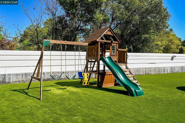 Backyard, Exterior, Playground