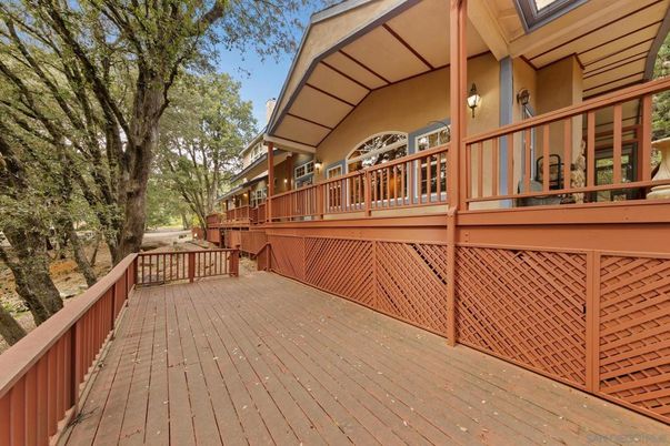 Exterior, Wood Texture Flooring