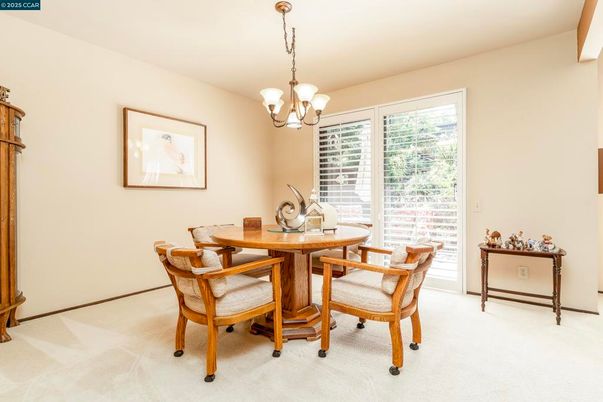 Chandelier, Dining room, Interior