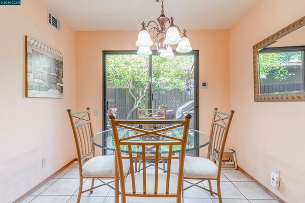 Chandelier, Dining room, Interior