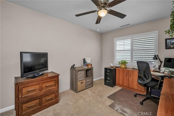 Home Office, Interior