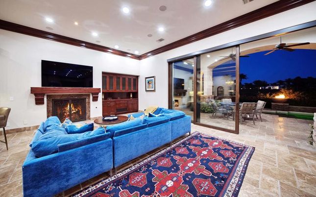 Fireplace, Interior, Living room, Recessed Lighting