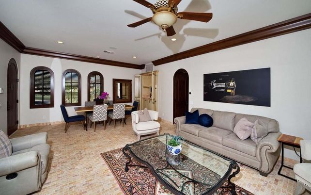 Dining room, Interior, Living room, Recessed Lighting