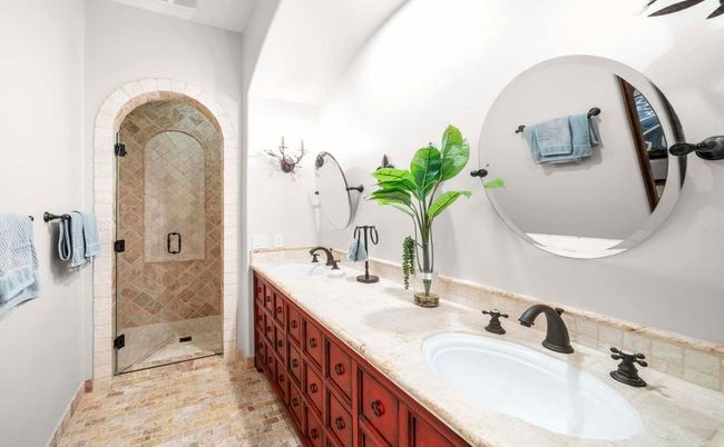 Bathroom, Dual Sink Vanities, Glass Shower, Interior