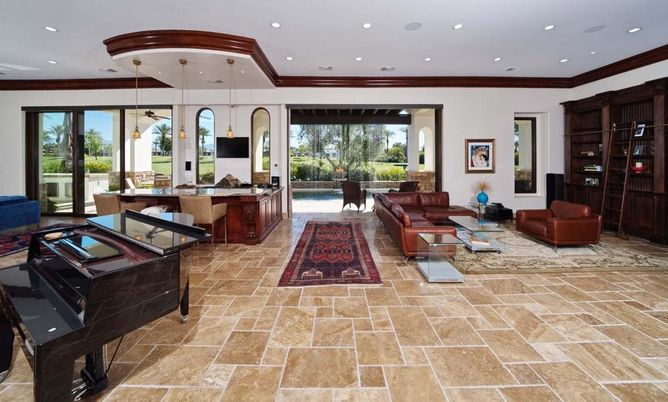 Interior, Living room, Pendant Lights, Recessed Lighting