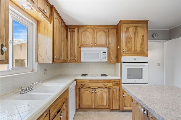 Interior, Kitchen, Tile Countertops