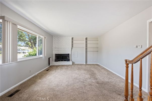 Empty room, Fireplace, Interior