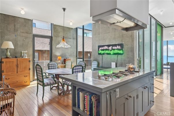 Dining room, Interior, Kitchen, Pendant Lights, Wood Texture Flooring