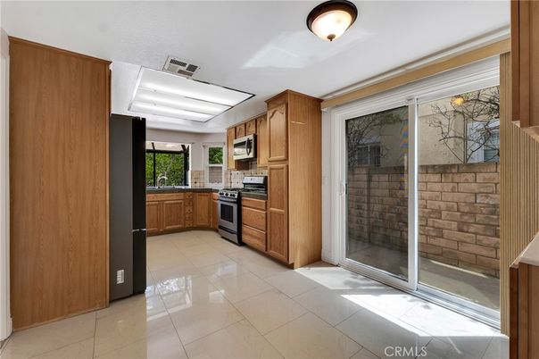 Interior, Kitchen, Stainless Steel Appliances
