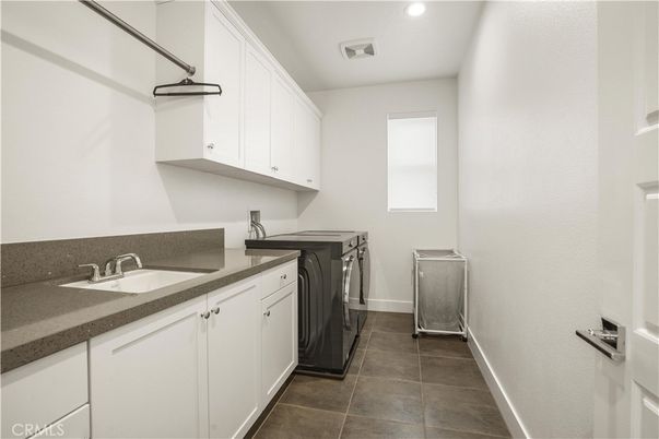 Interior, Recessed Lighting, Washer