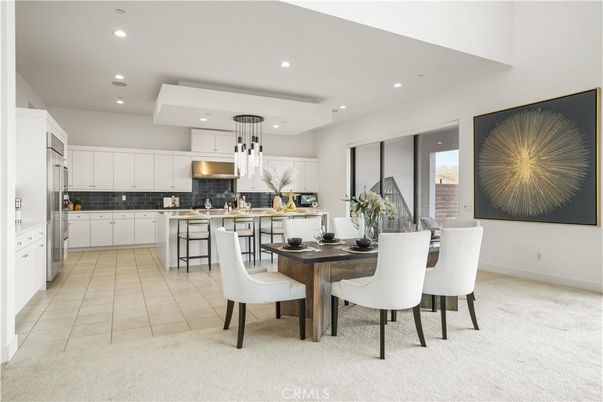 Dining room, Interior, Kitchen, Pendant Lights, Recessed Lighting, Stainless Steel Appliances