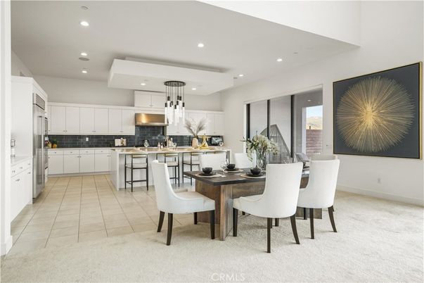 Dining room, Interior, Kitchen, Pendant Lights, Recessed Lighting, Stainless Steel Appliances