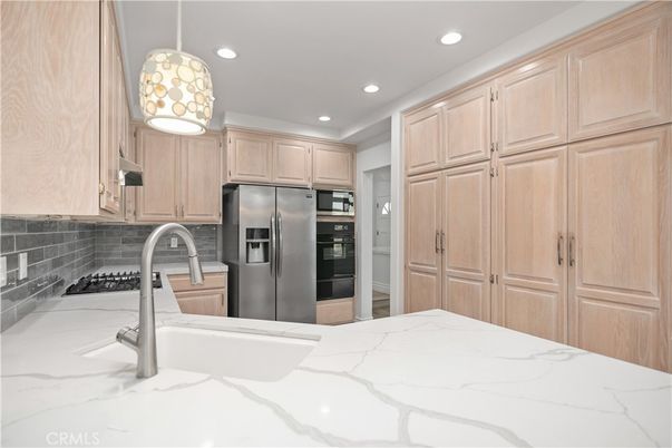 Interior, Kitchen, Pendant Lights, Recessed Lighting