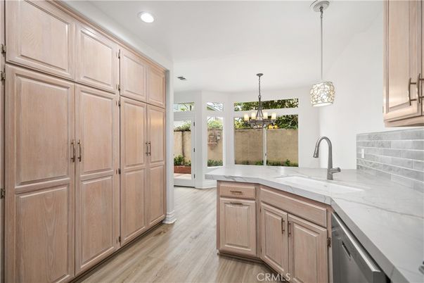 Interior, Kitchen, Pendant Lights, Recessed Lighting, Wood Texture Flooring