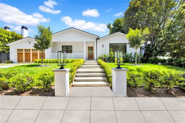 Attached, Backyard, Exterior, Facade, Farmhouse