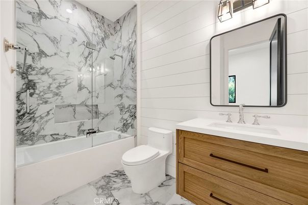 Bathroom, Interior, Marble, Marble Walls