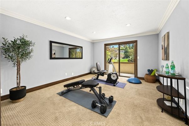 Fitness Equipment, Interior, Recessed Lighting