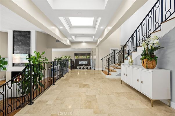 Fireplace, Interior, Recessed Lighting