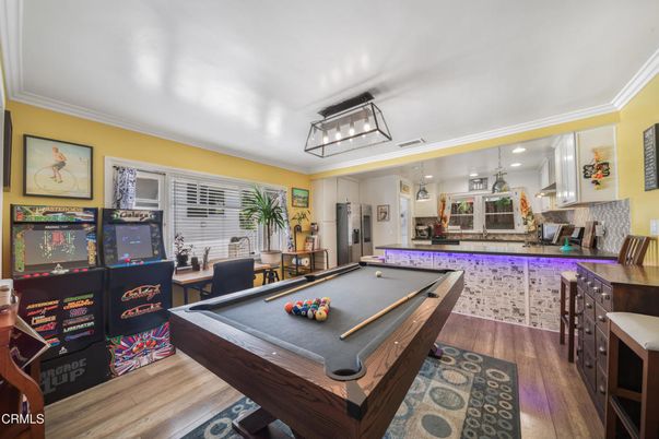 Billiard Table, Game Room, Interior, Recessed Lighting, Wood Texture Flooring