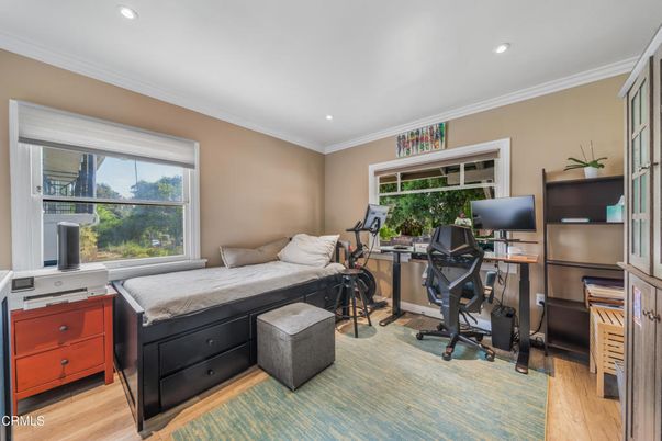 Bedroom, Fitness Equipment, Home Office, Interior, Recessed Lighting, Wood Texture Flooring