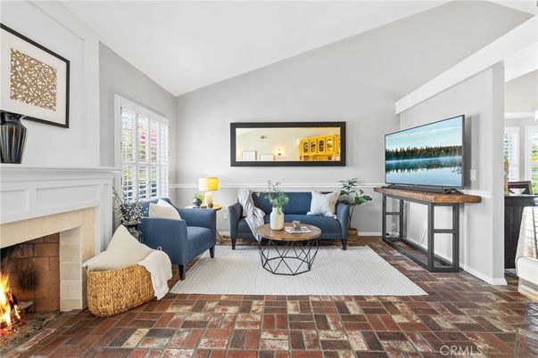 Fireplace, Interior, Living room