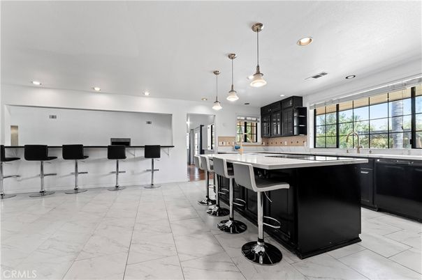 Interior, Kitchen, Marble, Pendant Lights, Recessed Lighting