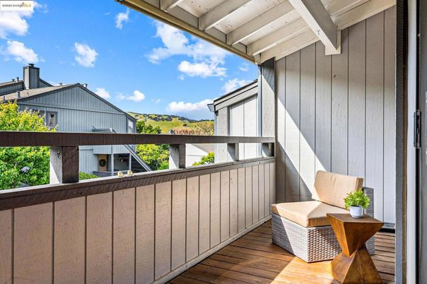 Exterior, Wood Texture Flooring