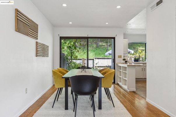 Dining room, Interior, Recessed Lighting, Wood Texture Flooring