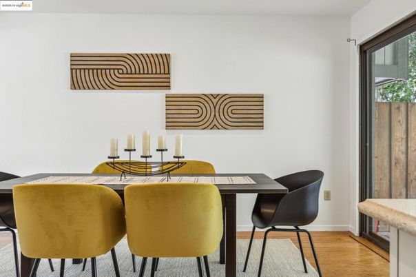Dining room, Interior, Wood Texture Flooring