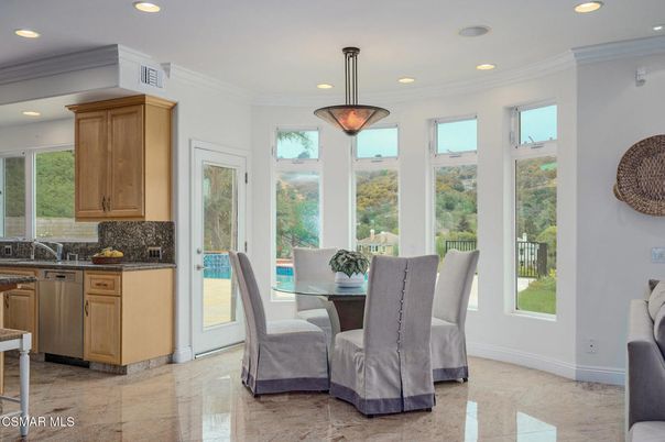Dining room, Interior, Kitchen, Pendant Lights, Recessed Lighting