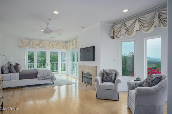 Bedroom, Fireplace, Interior, Recessed Lighting, Wood Texture Flooring