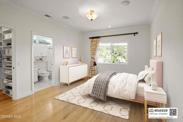 Bathroom, Bedroom, Interior, Recessed Lighting, Wood Texture Flooring