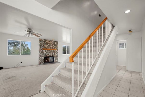 Fireplace, Interior, Recessed Lighting