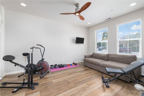 Fitness Equipment, Interior, Recessed Lighting, Wood Texture Flooring