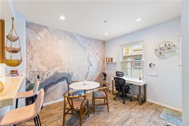 Home Office, Interior, Recessed Lighting, Wood Texture Flooring
