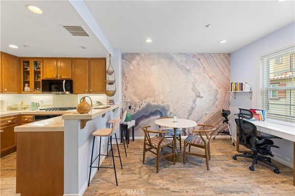 Dining room, Interior, Kitchen, Recessed Lighting, Wood Texture Flooring