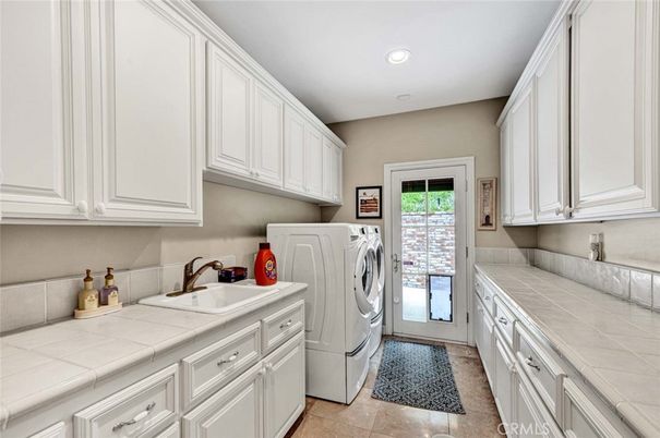 Interior, Recessed Lighting, Washer
