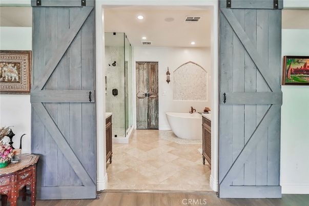 Bathroom, Free Standing Baths, Glass Shower, Interior, Recessed Lighting
