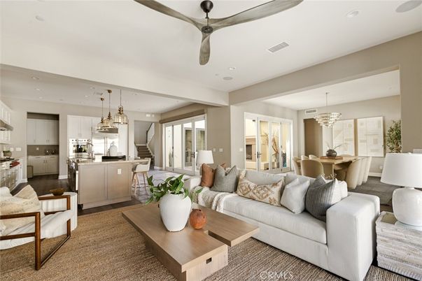 Chandelier, Dining room, Interior, Kitchen, Living room, Pendant Lights, Recessed Lighting, Stainless Steel Appliances