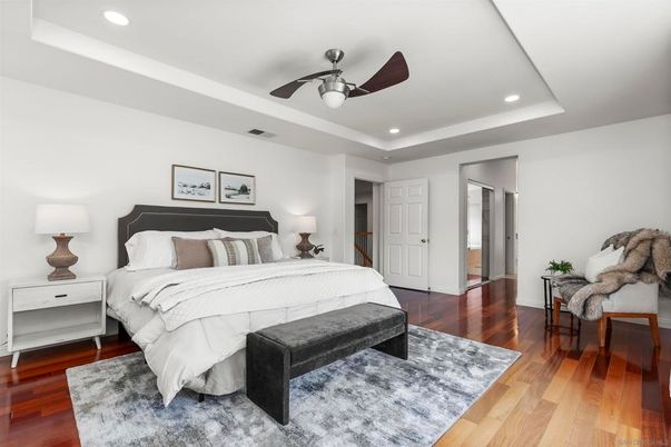 Bedroom, Interior, Recessed Lighting, Wood Texture Flooring
