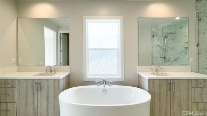 Bathroom, Dual Sink Vanities, Free Standing Baths, Interior, Marble Walls
