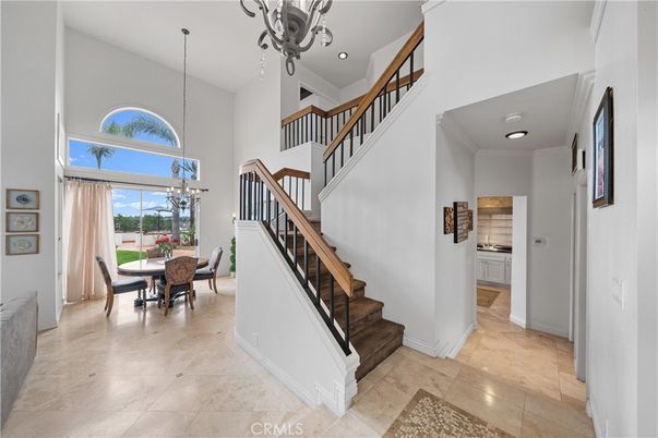 Chandelier, Dining room, Interior, Pendant Lights
