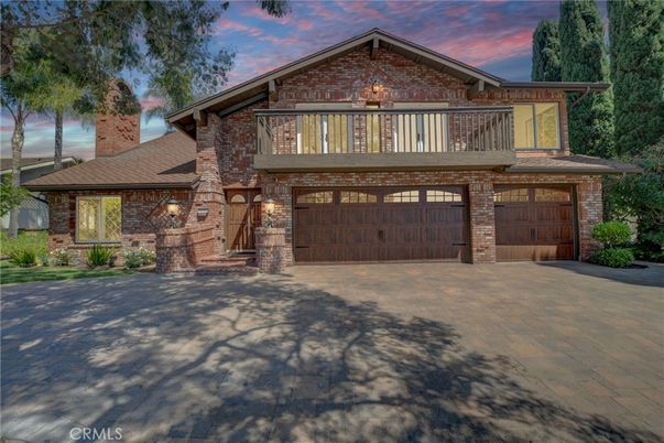 Attached, Exterior, Facade, Brick Facade, Brick Traditional