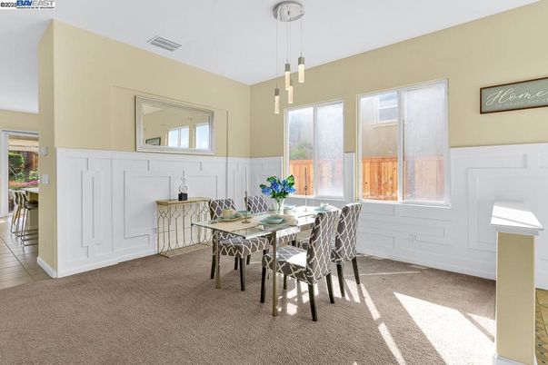 Dining room, Interior, Pendant Lights