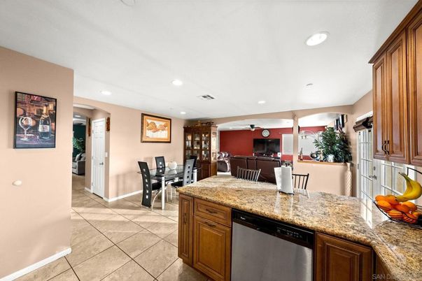 Dining room, Interior, Kitchen, Living room, Recessed Lighting