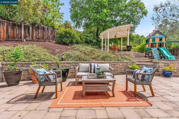 Backyard, Exterior, Playground