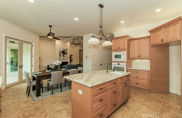 Dining room, Interior, Kitchen, Pendant Lights, Recessed Lighting