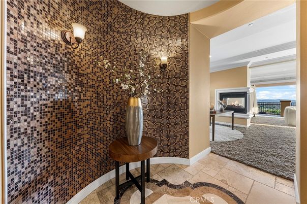Fireplace, Interior, Recessed Lighting